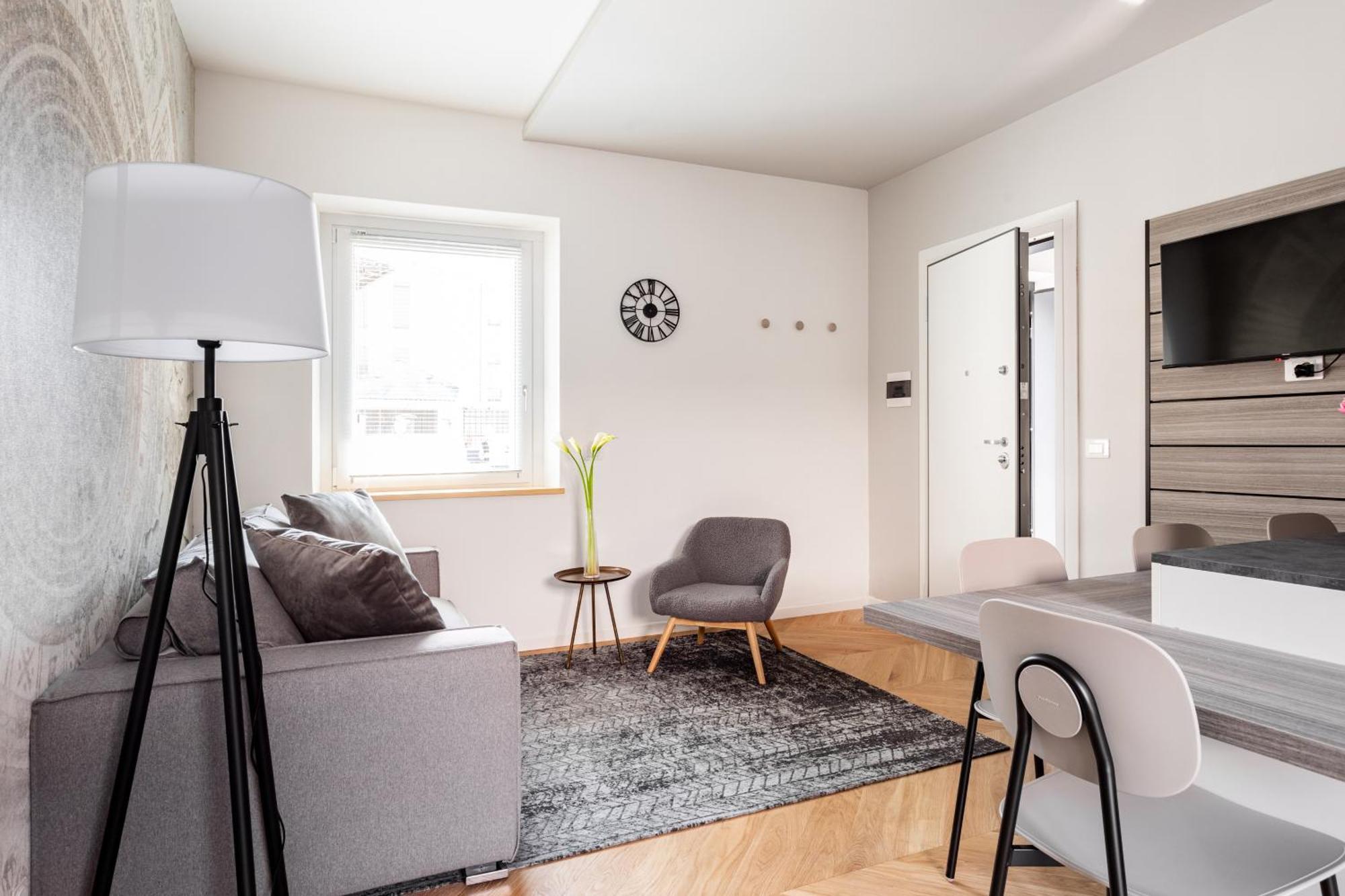 אודינה Residence Moretti Piano Terra מראה חיצוני תמונה
